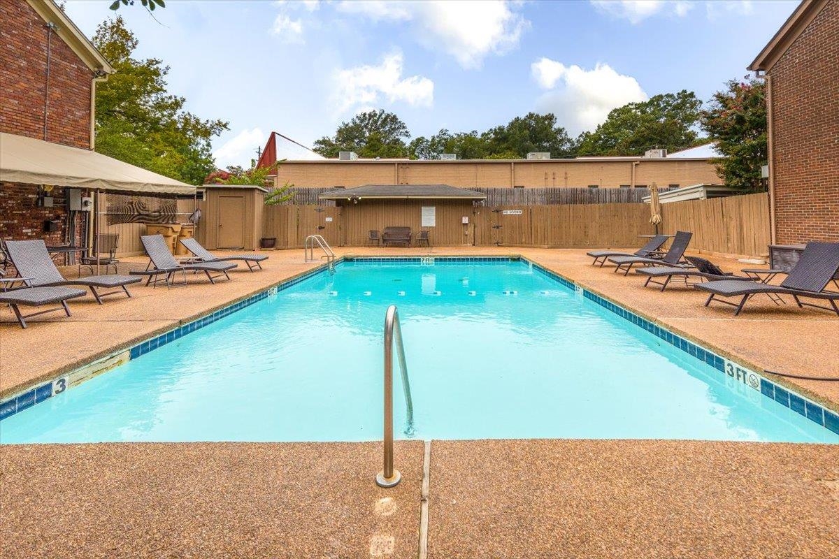 885 South Yates Road, Unit 8 Memphis, TN 38120 - Photo 27 of 28 Gallery Image 27
