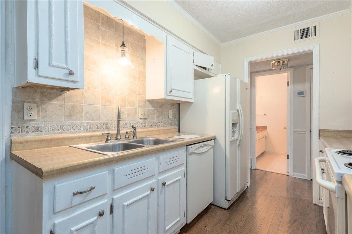 885 South Yates Road, Unit 8 Memphis, TN 38120 - Photo 5 of 28 Gallery Image 5