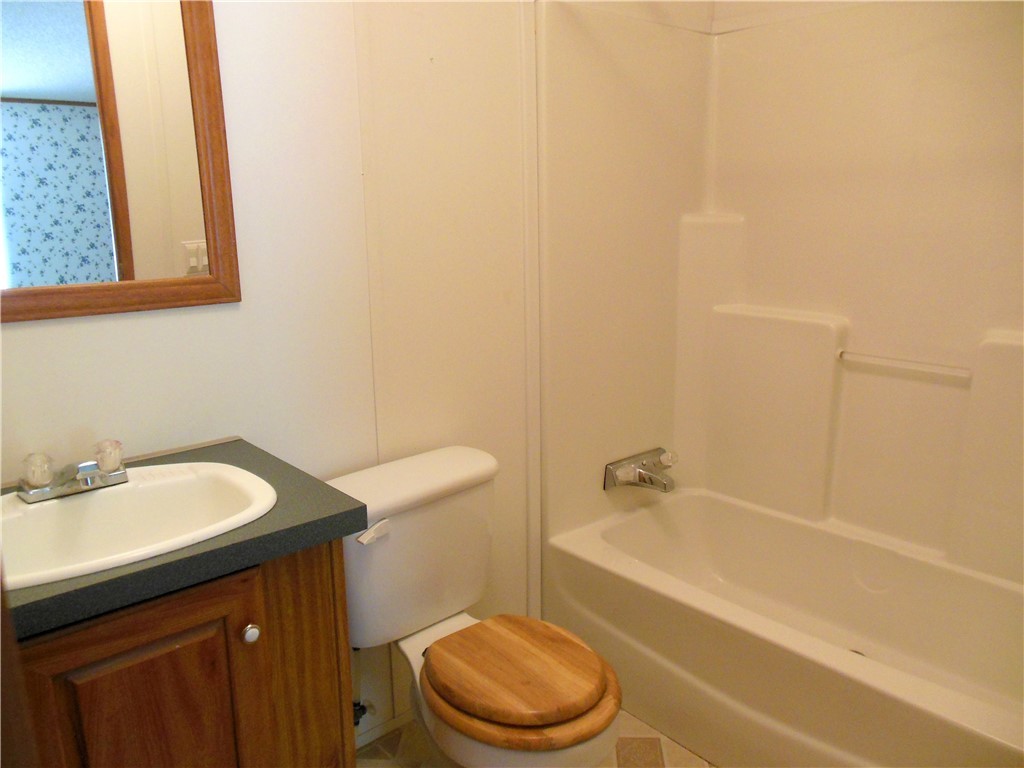 303 Forest Lane Starr, SC 29684 - Photo 5 of 14 Gallery Image 5