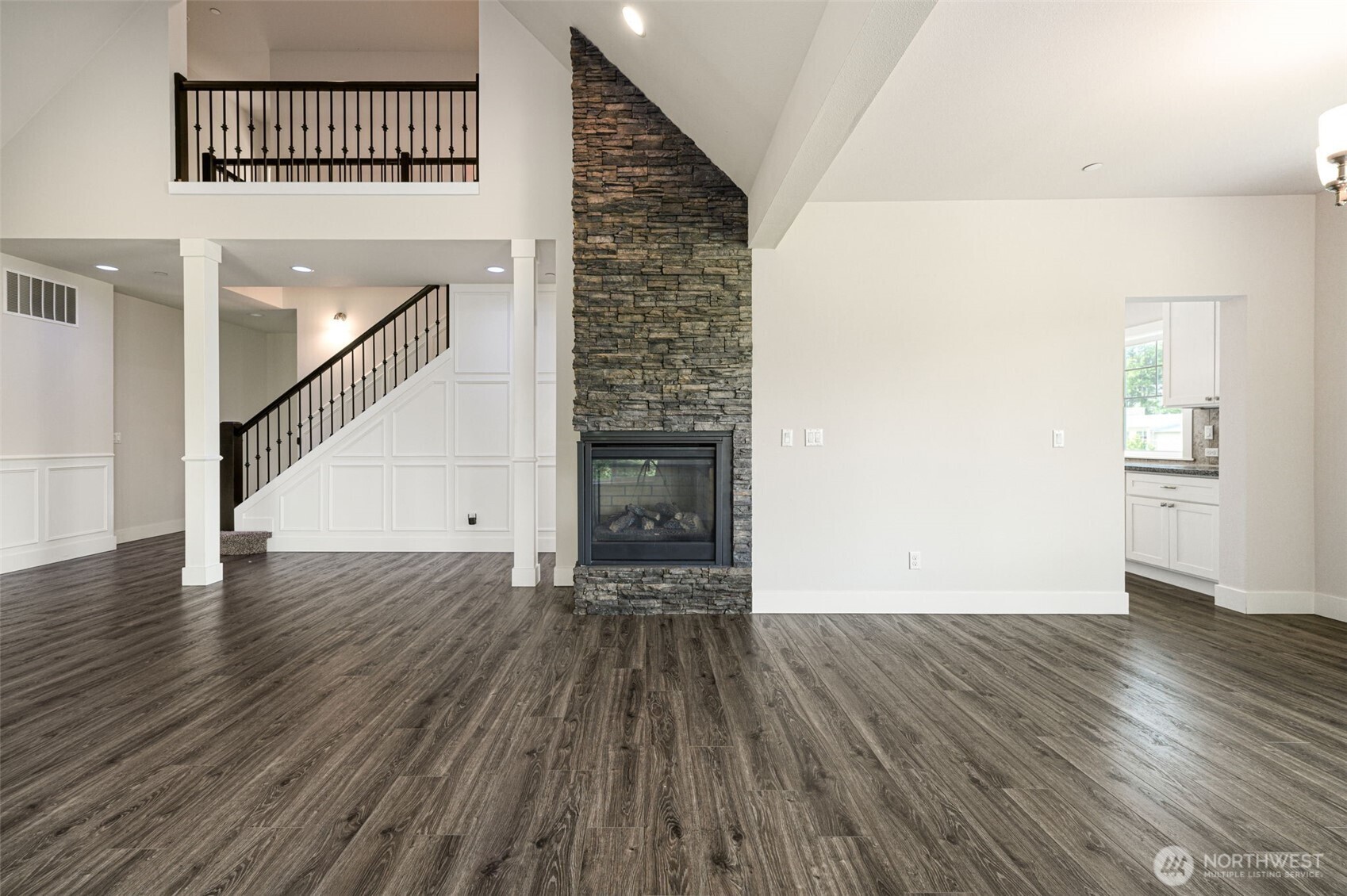 7663 South 132nd Street Seattle, WA 98178 - Photo 7 of 30