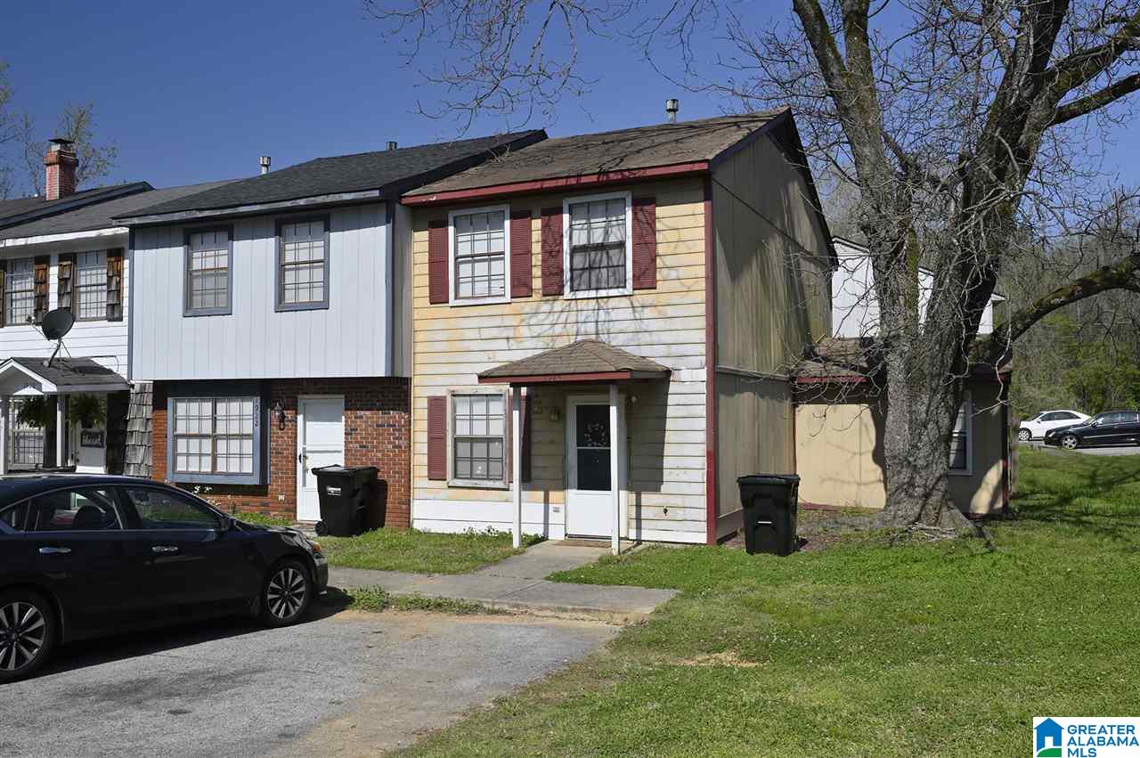 1924 Springlake Court Birmingham, AL 35215 - Photo 1 of 2