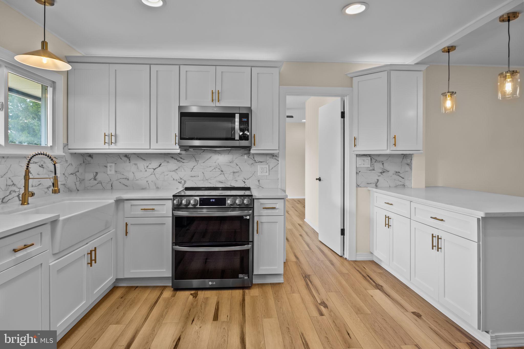 94 Fieldstone Road Levittown, PA 19056 - Photo 13 of 46
