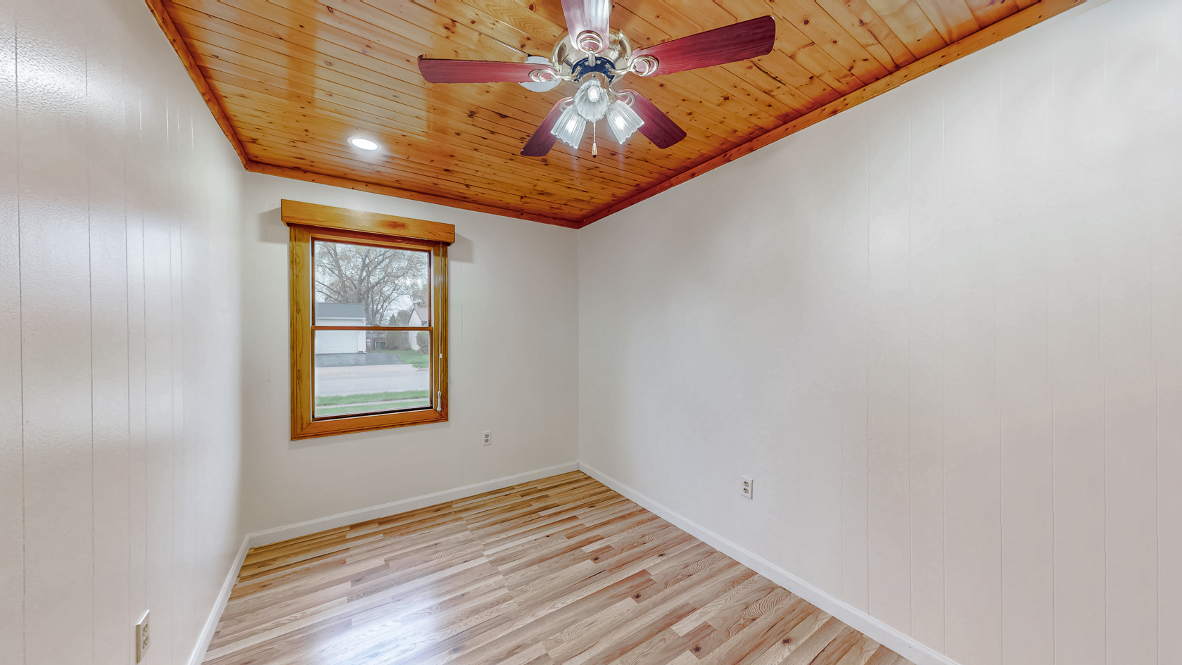 331 Fairfax Avenue Romeoville, IL 60446 - Photo 12 of 17