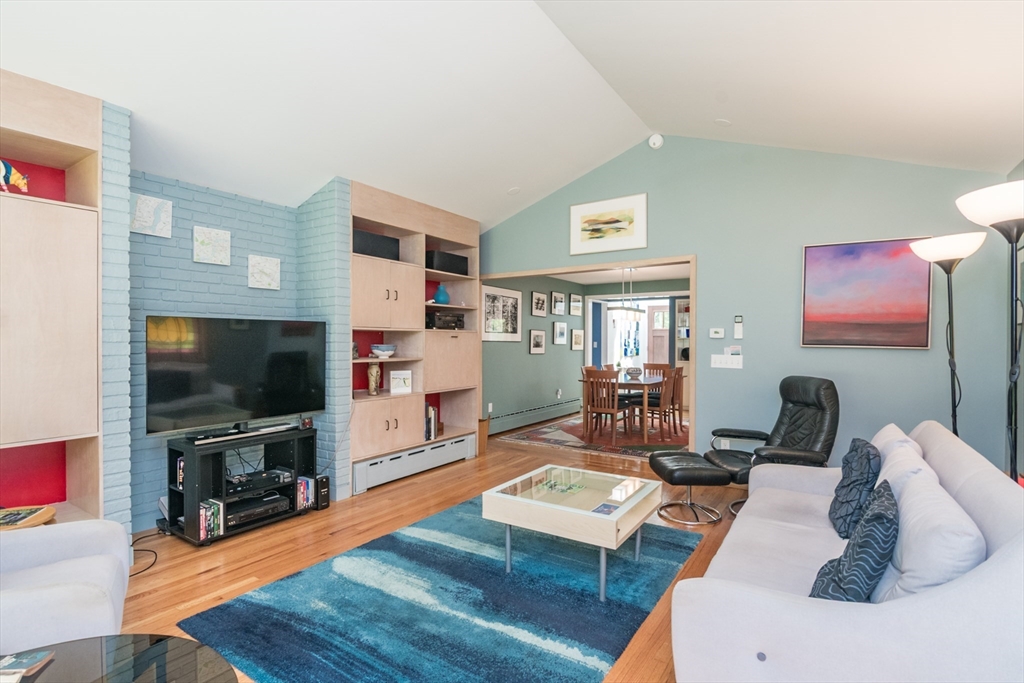 669 Westhampton Road Northampton, MA 01062 - Photo 19 of 42