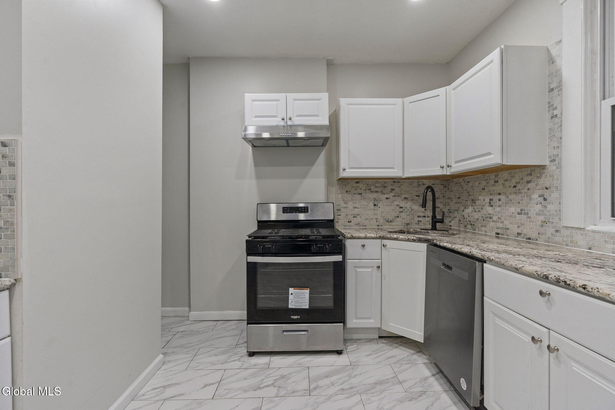 3 Manning Square Albany, NY 12206 - Photo 14 of 48 13-web-or-mls-3-n-manning-blvd