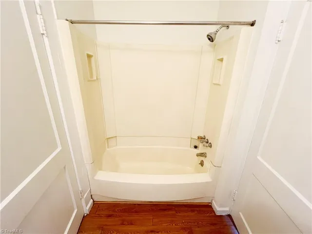 $1,295 | 1104 Gregory Street, Greensboro, NC 27403