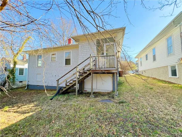 $1,295 | 1104 Gregory Street, Greensboro, NC 27403