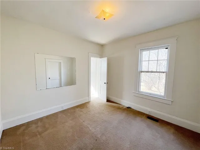 $1,295 | 1104 Gregory Street, Greensboro, NC 27403