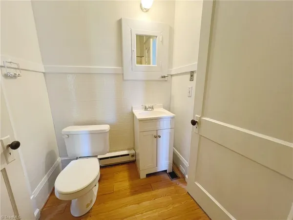 $1,295 | 1104 Gregory Street, Greensboro, NC 27403