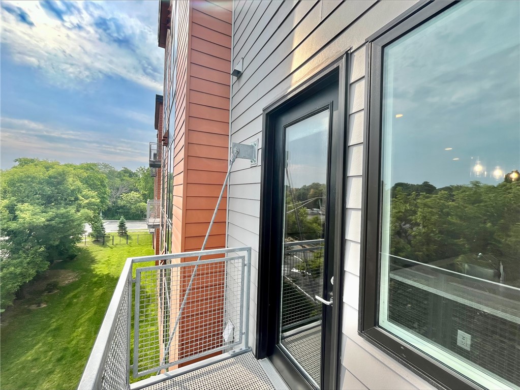 625 South Goodman Street, Unit 309 Rochester, NY 14620 - Photo 14 of 14 Exterior 625 Balcony