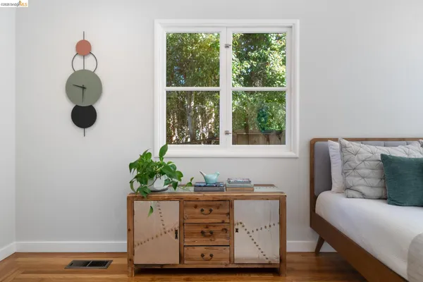$1,095,000 | 49 Windsor Avenue, Kensington, CA 94708