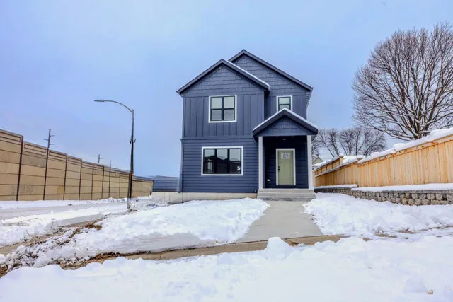 $565,000 | 1800 East Hillcrest Avenue, Milwaukee, WI 53207
