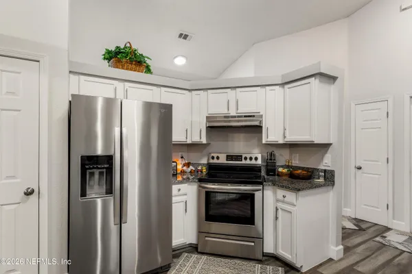 $383,000 | 3462 Natalie Drive South, Jacksonville, FL 32218