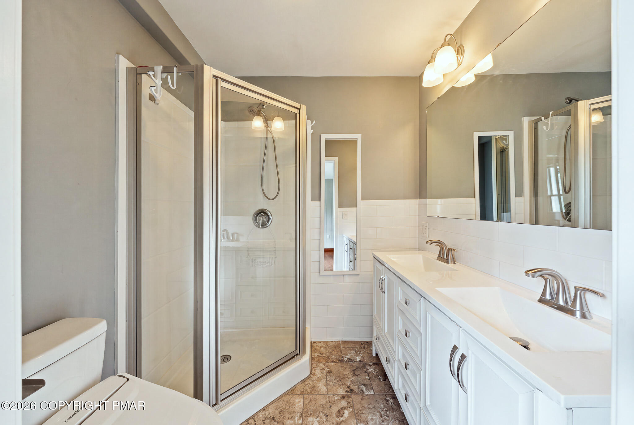 253 Thomas Road Blakeslee, PA 18610 - Photo 12 of 26 12-HomeView_Media-253_Thomas_Rd