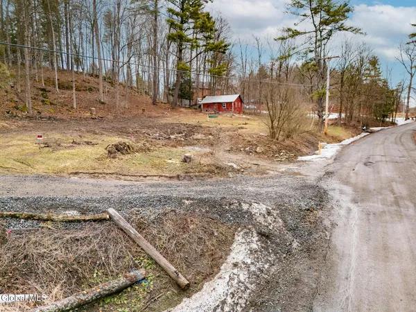 $49,900 | 92 Morse Lane, Whitehall, NY 12887