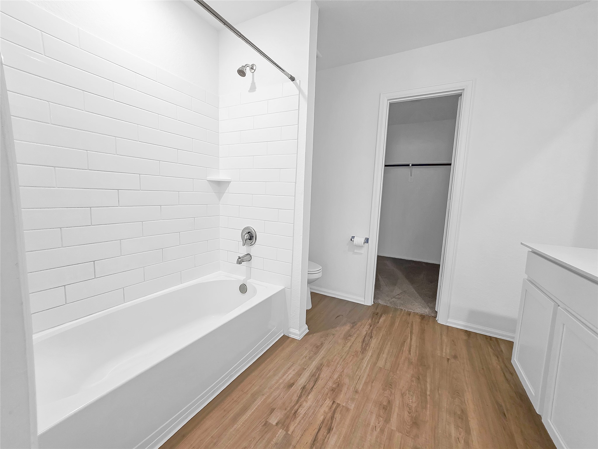 9518 Brookside Point Drive Baytown, TX 77521 - Photo 9 of 15