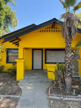 $193,000 | 219 East Dennett Avenue, Fresno, CA 93728