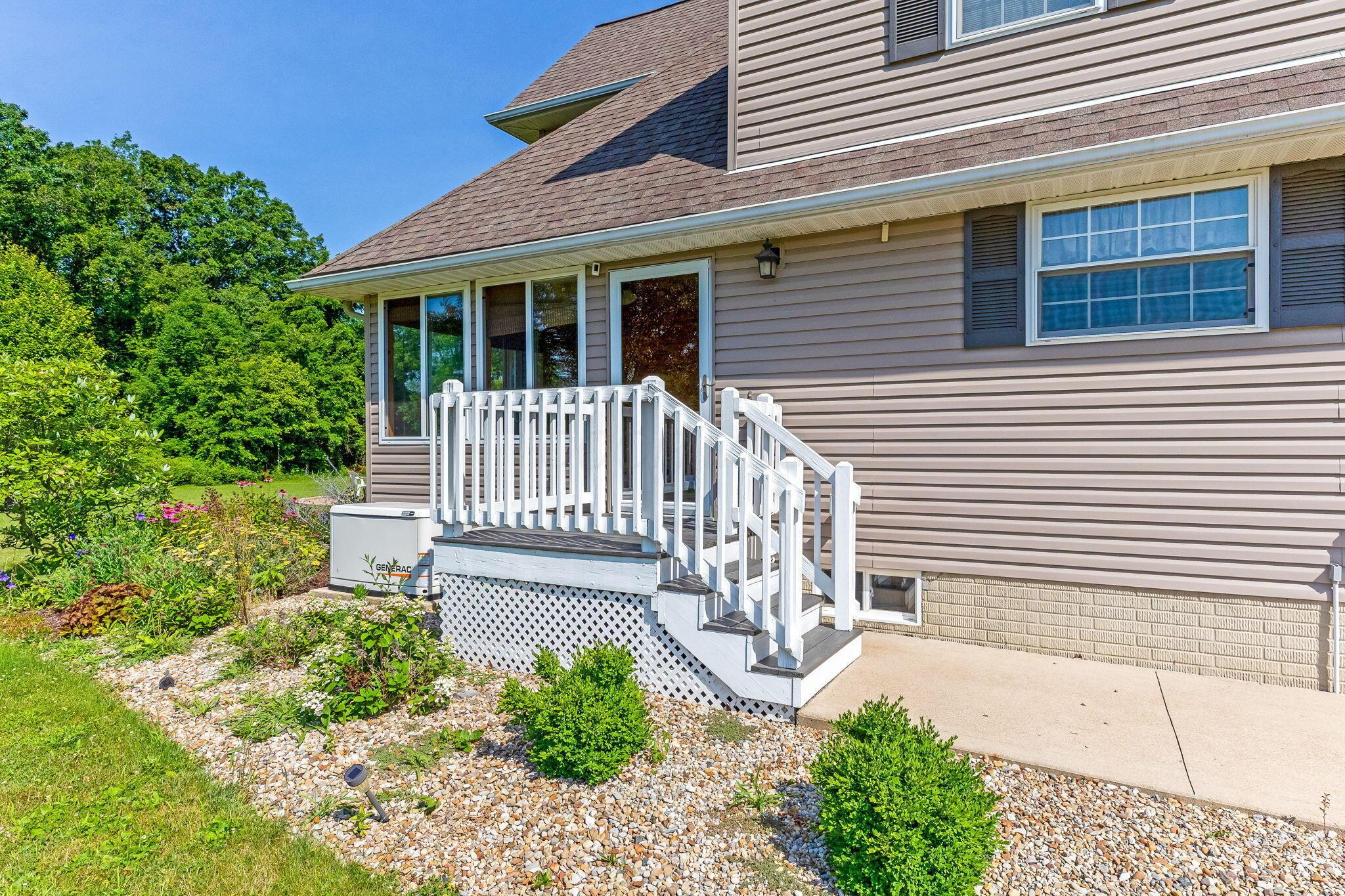 6247 State Rte 61 Shelby, OH 44875 - Photo 5 of 93 8-web-or-mls-011A5409