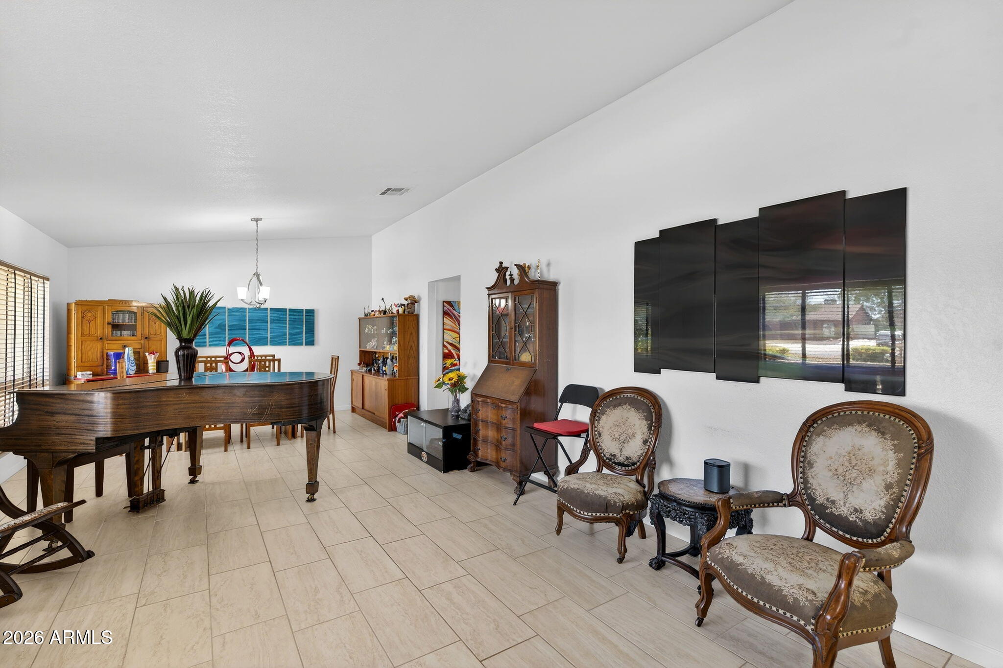 6968 West Calavar Road Peoria, AZ 85381 - Photo 16 of 65 Living Room