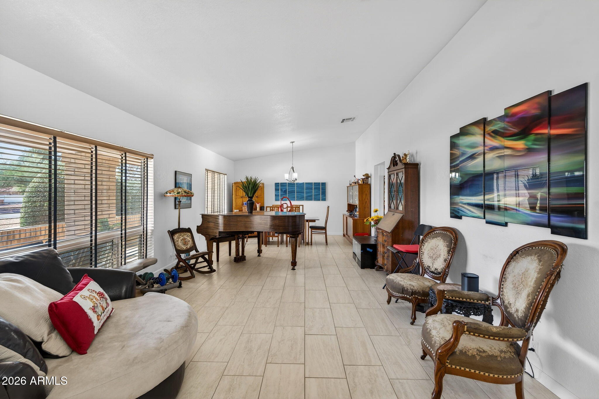 6968 West Calavar Road Peoria, AZ 85381 - Photo 17 of 65 Living Room