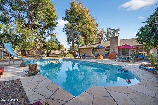 $934,900 | 6968 West Calavar Road, Peoria, AZ 85381