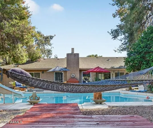 $934,900 | 6968 West Calavar Road, Peoria, AZ 85381