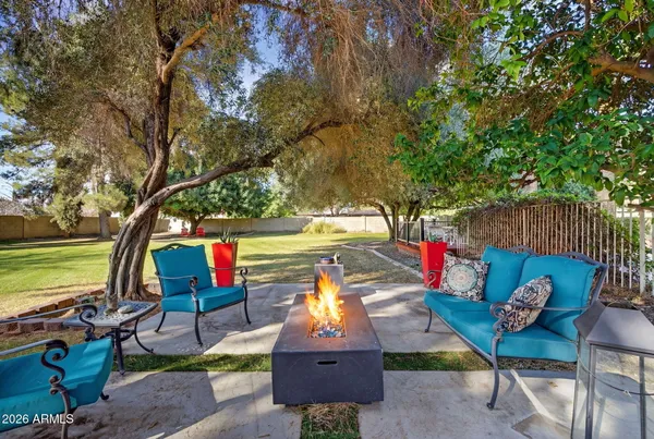 $934,900 | 6968 West Calavar Road, Peoria, AZ 85381