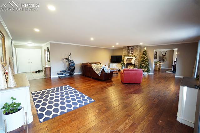 2425 Strickler Road Colorado Springs, CO 80906 - Photo 12 of 42 Gallery Image 12