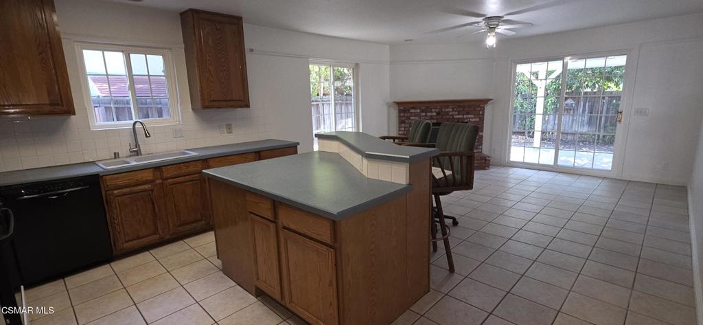 143 Timber Road Thousand Oaks, CA 91320 - Photo 3 of 9 Gallery Image 3