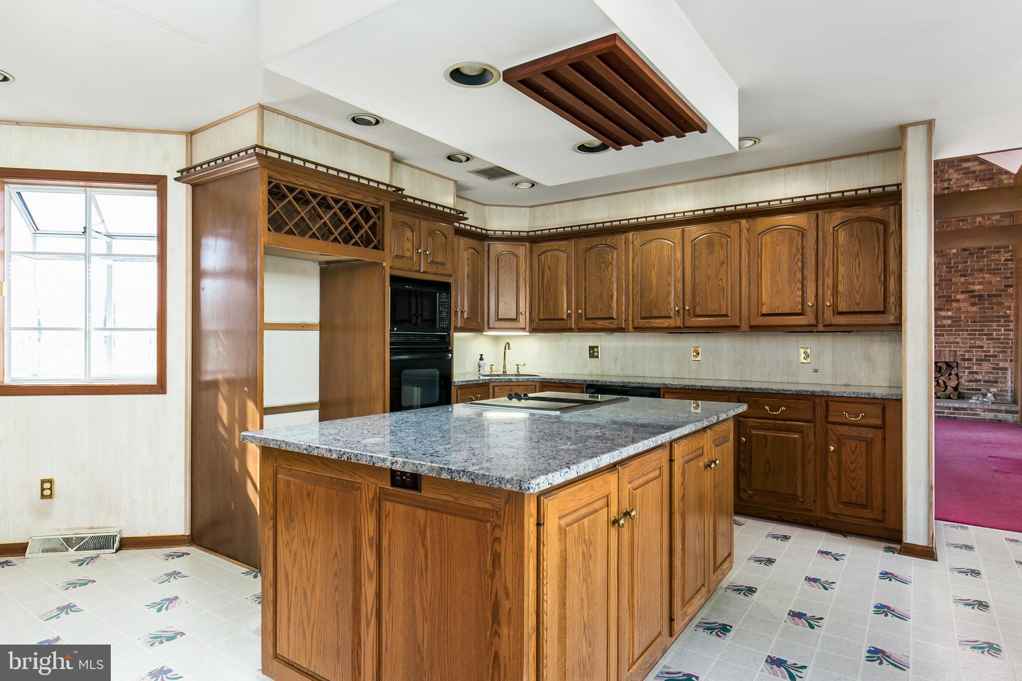 201 Stokes Road Shamong, NJ 08088 - Photo 18 of 40 Kitchen
