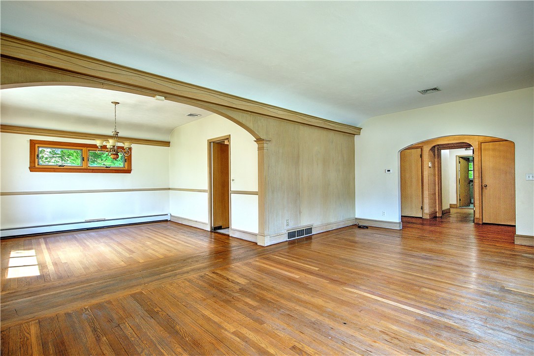 25 Brookway Road Providence, RI 02906 - Photo 8 of 33