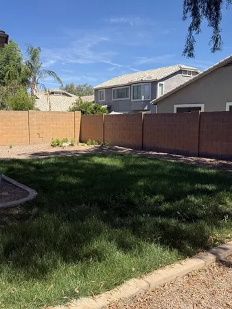 $1,950 | 23307 South 220th Street, Queen Creek, AZ 85142