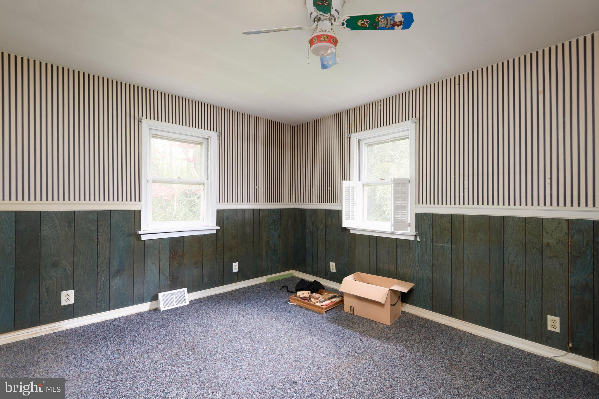 3463 Garnet Mine Road Garnet Valley, PA 19060 - Photo 21 of 38 an empty room with a window