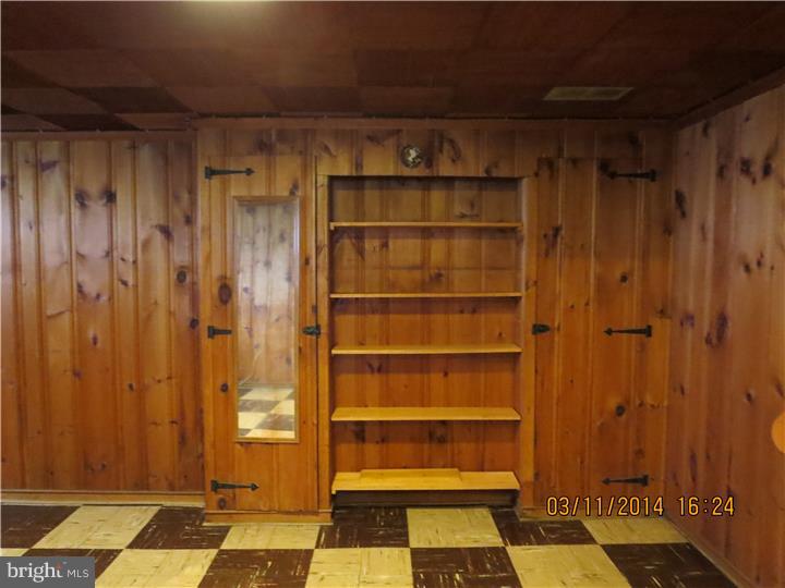 823 Laurel Road Lansdowne, PA 19050 - Photo 12 of 16 Basement - Finished