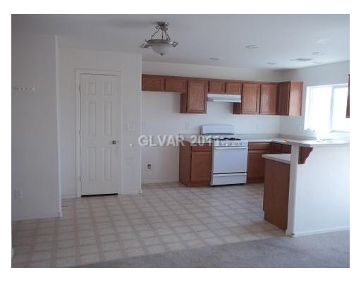 8277 Time Machine Avenue Las Vegas, NV 89113 - Photo 3 of 9 Kitchen.