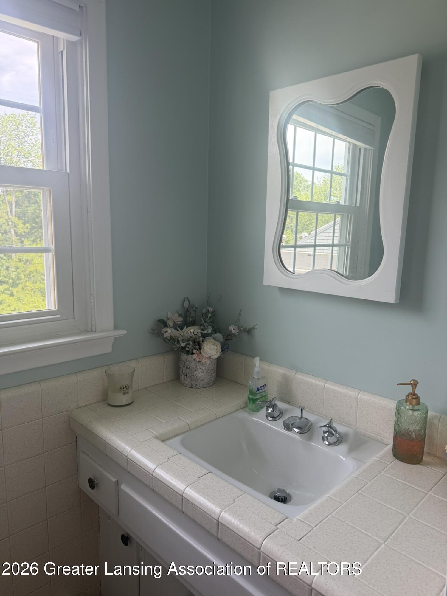 4426 Barton Road Lansing, MI 48917 - Photo 40 of 75 IMG_3557