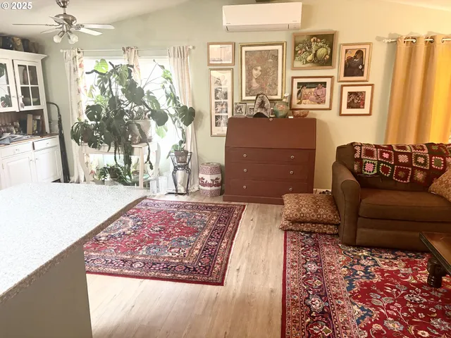 $159,000 | 1699 North Terry Street, Unit 272, Eugene, OR 97402