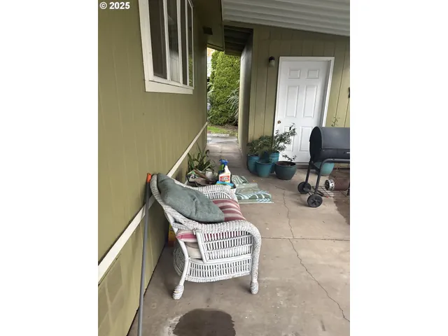 $159,000 | 1699 North Terry Street, Unit 272, Eugene, OR 97402