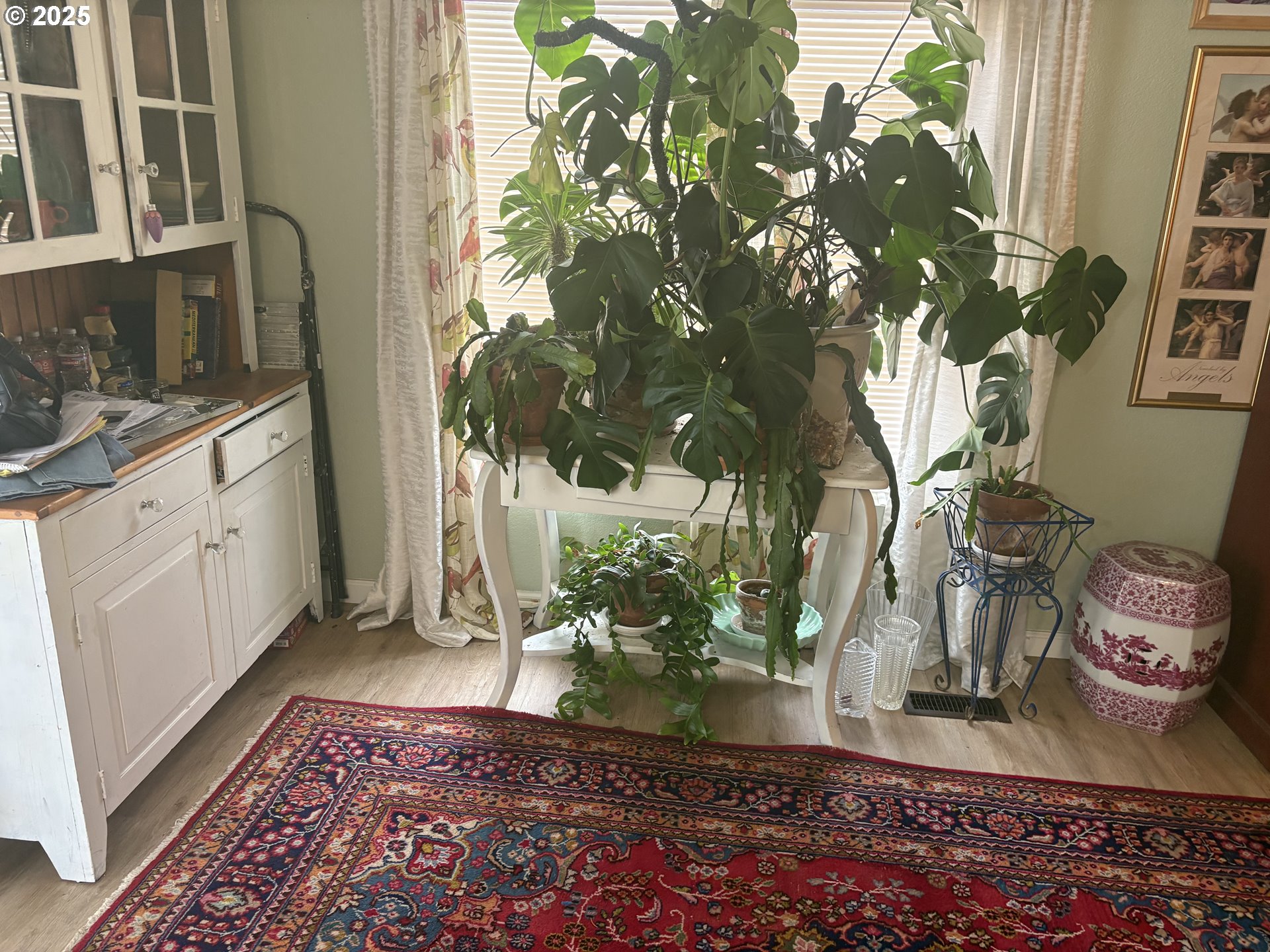 1699 North Terry Street, Unit 272 Eugene, OR 97402 - Photo 24 of 25 a view of a entryway
