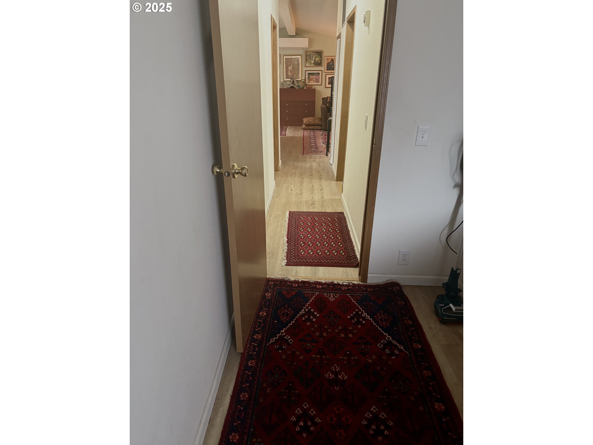 1699 North Terry Street, Unit 272 Eugene, OR 97402 - Photo 10 of 25 a view of hallway
