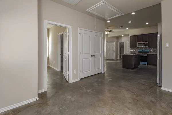$1,375 | 15786 Cottonwood Drive, Montgomery, TX 77356