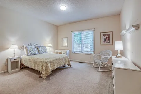 $569,000 | 2704 West 137th Place, Leawood, KS 66224