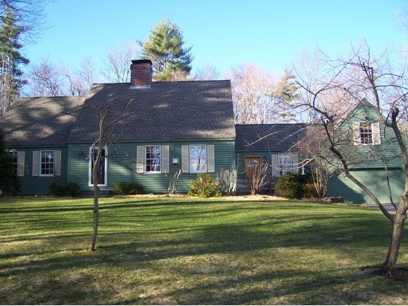 19 Ross Road Durham, NH 03824 - Photo 1 of 1 Gallery Image 1