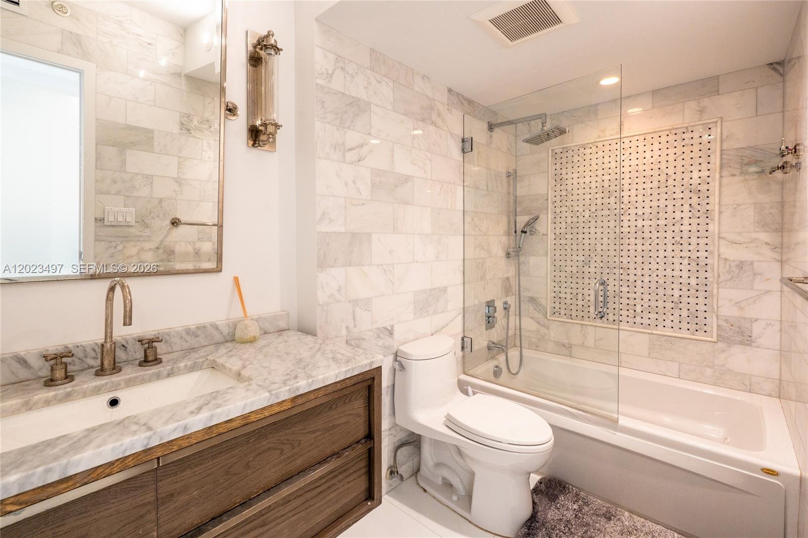 100 Lincoln Road, Unit 1523 Miami Beach, FL 33139 - Photo 21 of 28