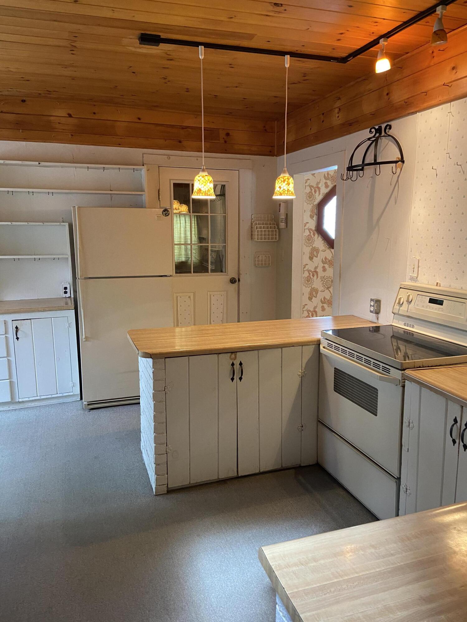 93 Sandy Point Road Stockton Springs, ME 04981 - Photo 2 of 34 IMG-3097