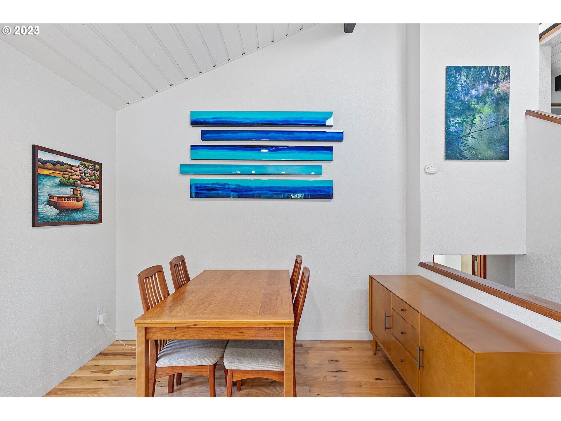 2117 7th Street Springfield, OR 97477 - Photo 20 of 48 a room with a table and a chair