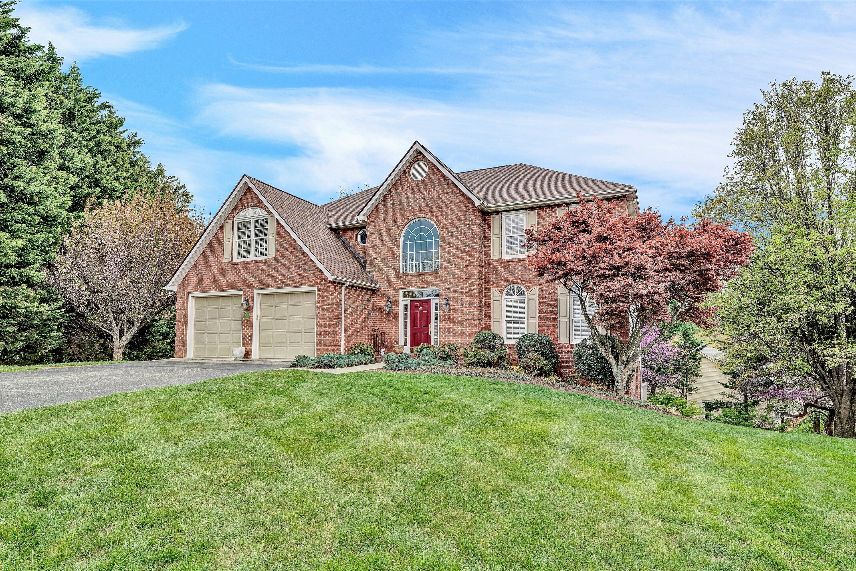 1935 Springmill Road Salem, VA 24153 - Photo 2 of 48 02-DSC00427