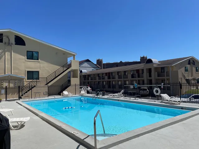 $1,250 | 403 Hayden Road, Unit 240, Tallahassee, FL 32304