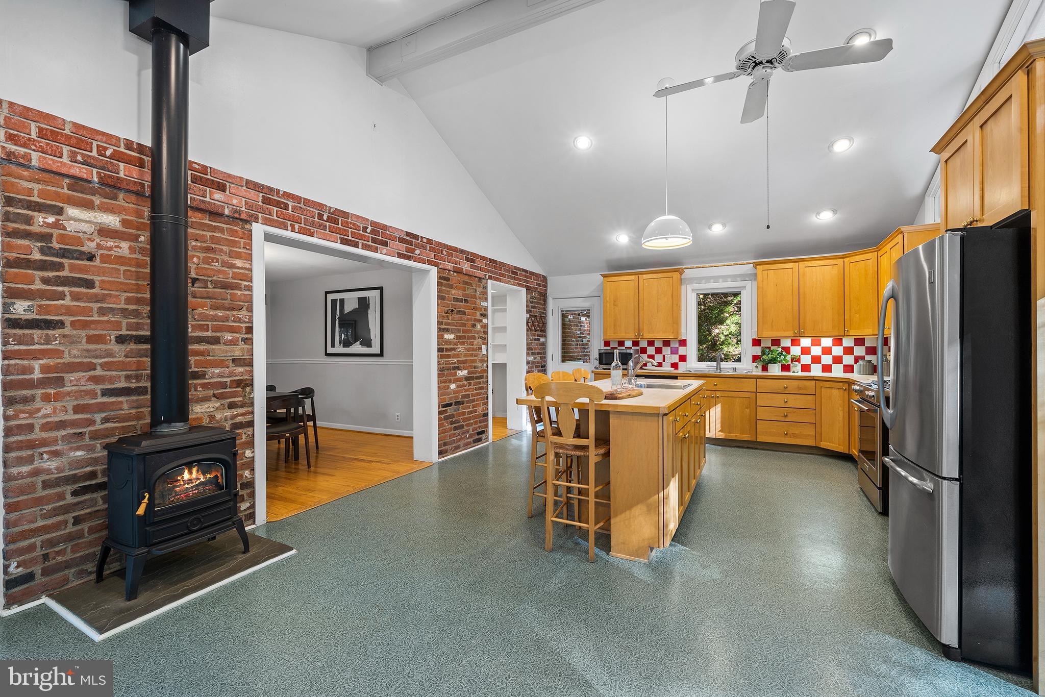 591 Brookwood Road Wayne, PA 19087 - Photo 18 of 50