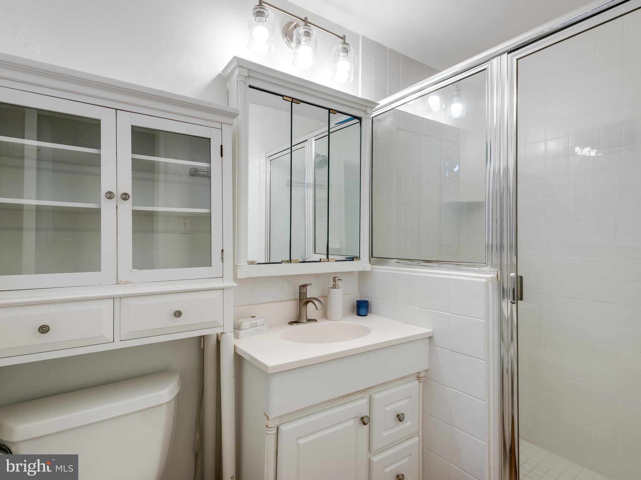 591 Brookwood Road Wayne, PA 19087 - Photo 27 of 50